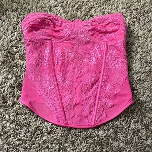 pink demi’s corset top i am gia